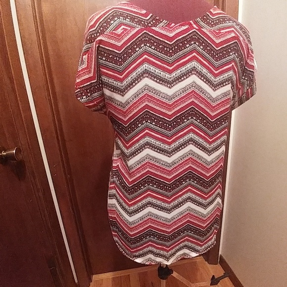 Chevron Pattern Pink Republic Blouse - Picture 2 of 7